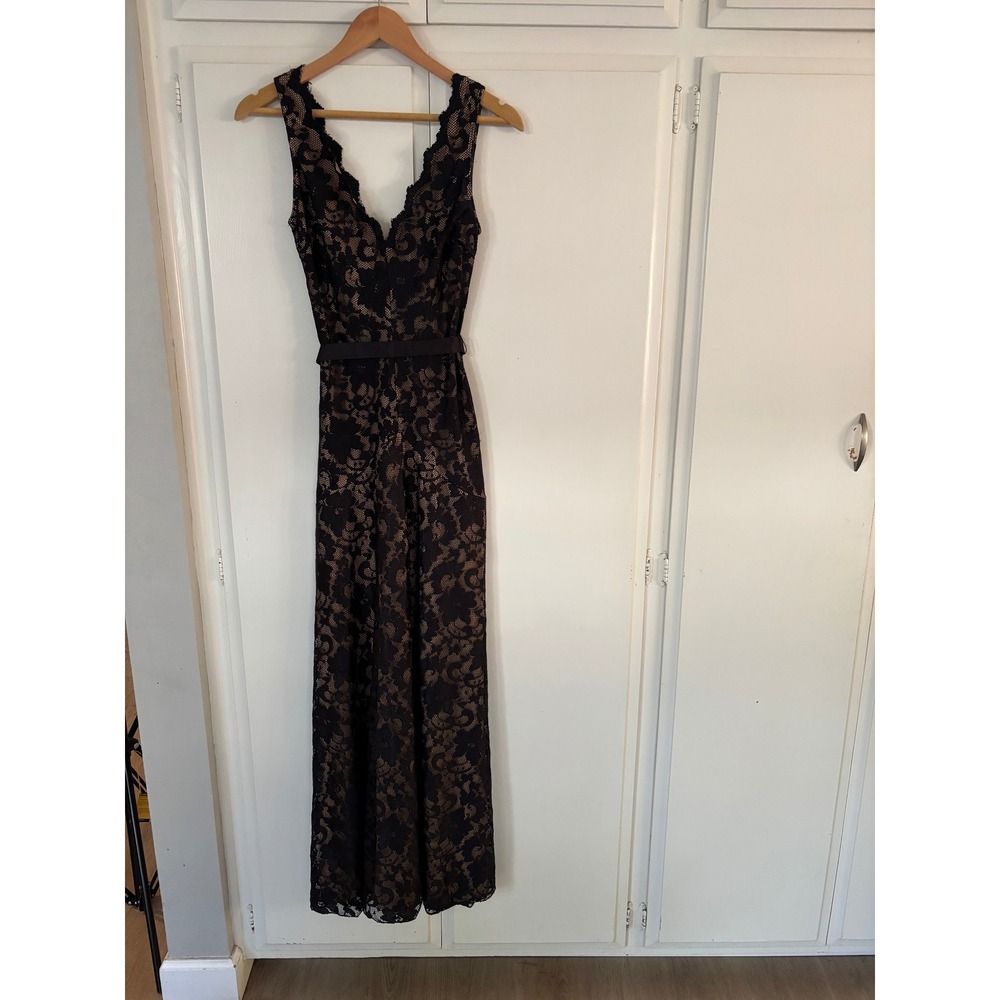 Windsor Black Nude Lace V-Neck Formal Maxi Dress X1689185 Size 5/6